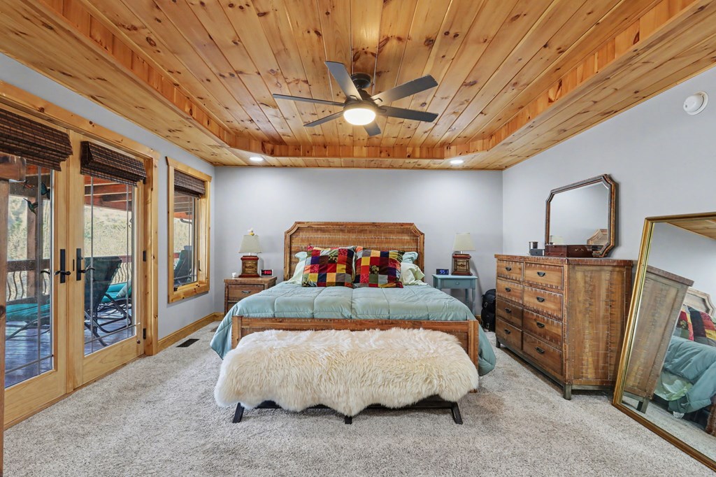 Hiawassee, Georgia, 30546, United States, 4 Bedrooms Bedrooms, ,4 BathroomsBathrooms,Residential,Active,2030577
