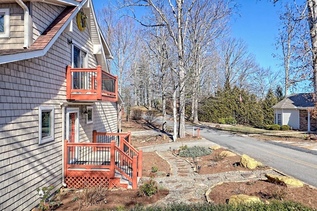 1461 Harris Ridge Road