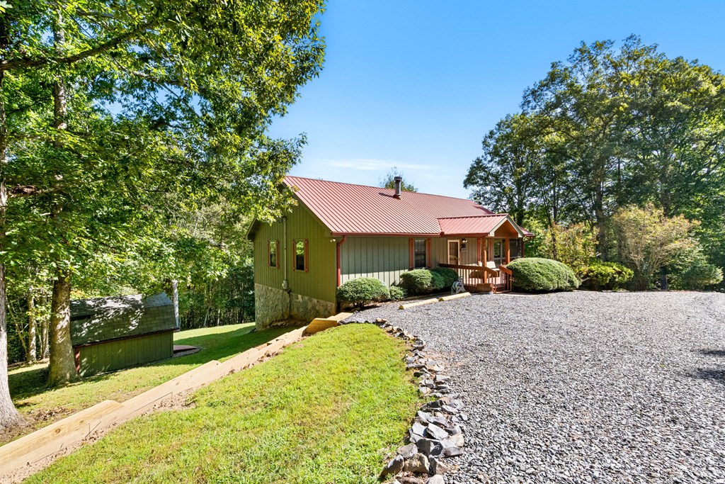 138 Oakwood Trail