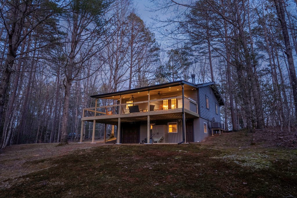 305 Lofty Heights