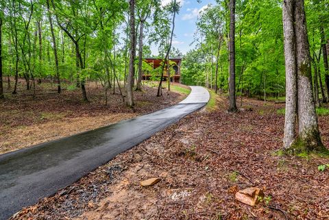 A home in Ellijay