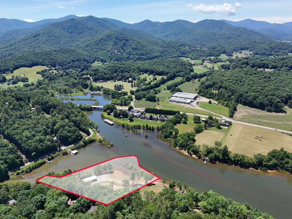 Lot 10 Bend Of The River Road