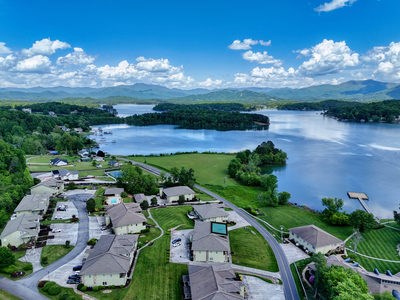 1649 Lakeview Drive Unit H