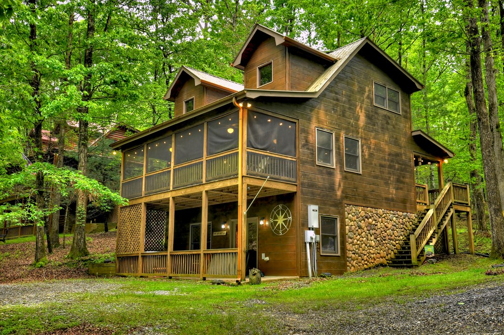 850 Mountain Lake Circle