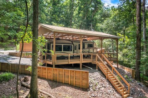 A home in Ellijay