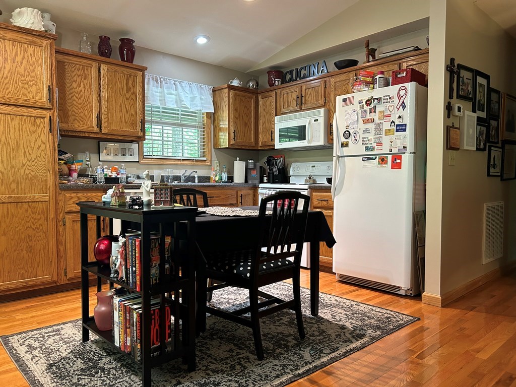 45 Settlers Crossing Way