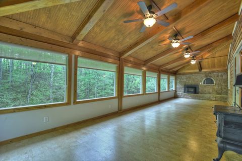 A home in Blue Ridge