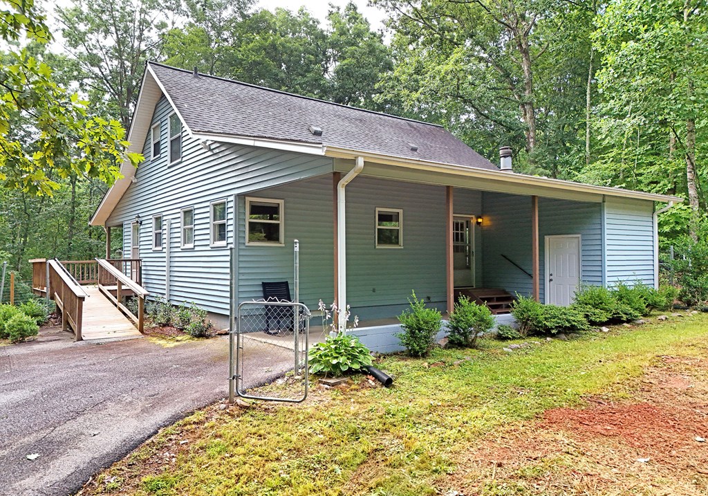 5918 Brasstown Creek Est.