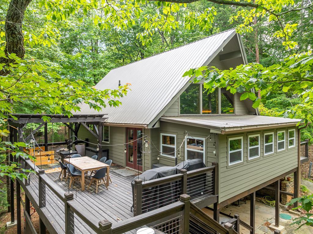 60 Laurel Ridge Court