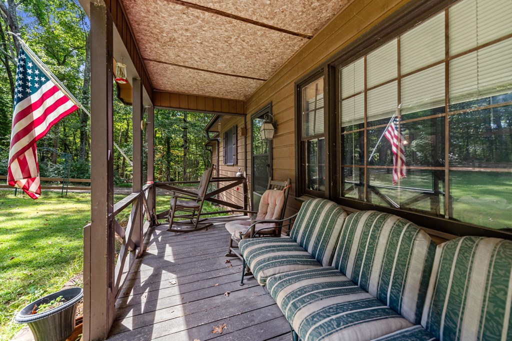 788 Lake Forest Drive