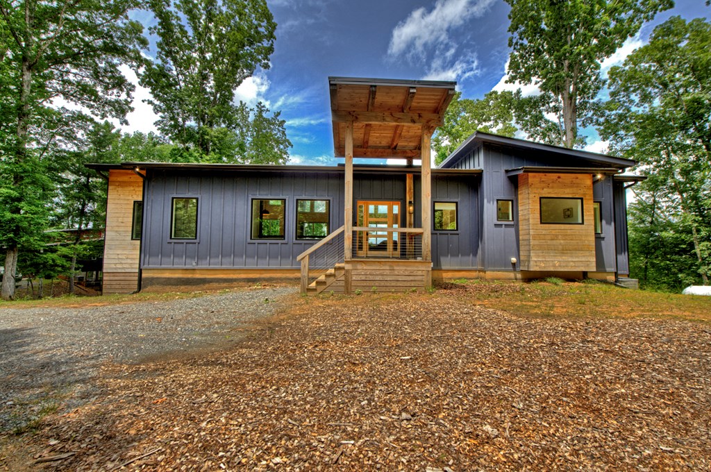 897 Faraday Drive