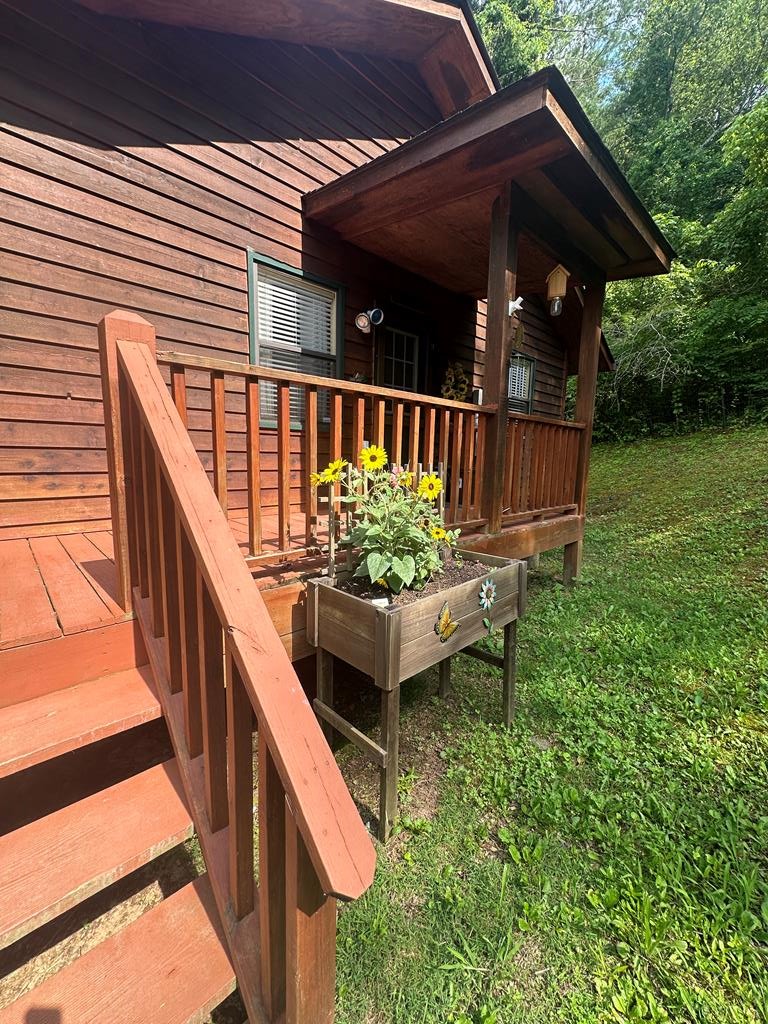 8055 Martins Creek Road