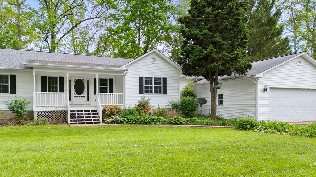 59 Tusquittee Creek Lane