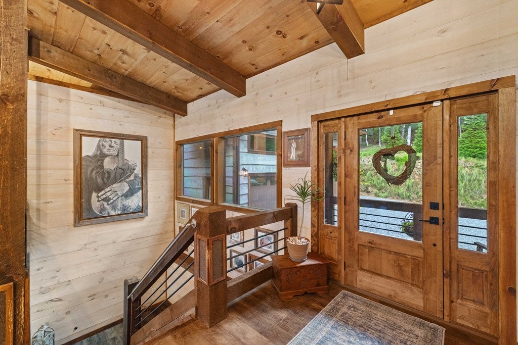 195 Moonshine Way, Blue Ridge, GA, 30513, USA, 3 Bedrooms Bedrooms, ,4 BathroomsBathrooms,Residential,Active,195 Moonshine Way,434942