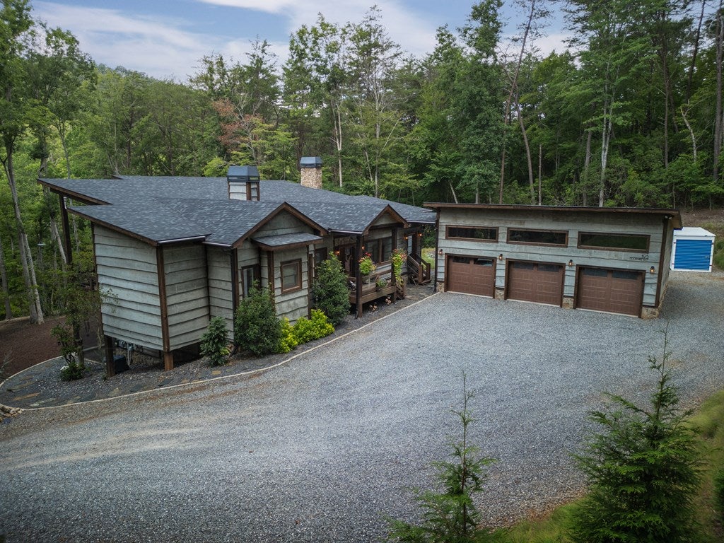 195 Moonshine Way, Blue Ridge, GA, 30513, USA, 3 Bedrooms Bedrooms, ,4 BathroomsBathrooms,Residential,Active,195 Moonshine Way,434942