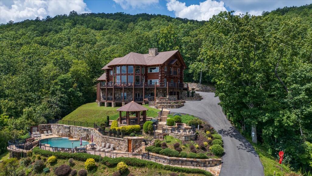 373 Rising Star Lane