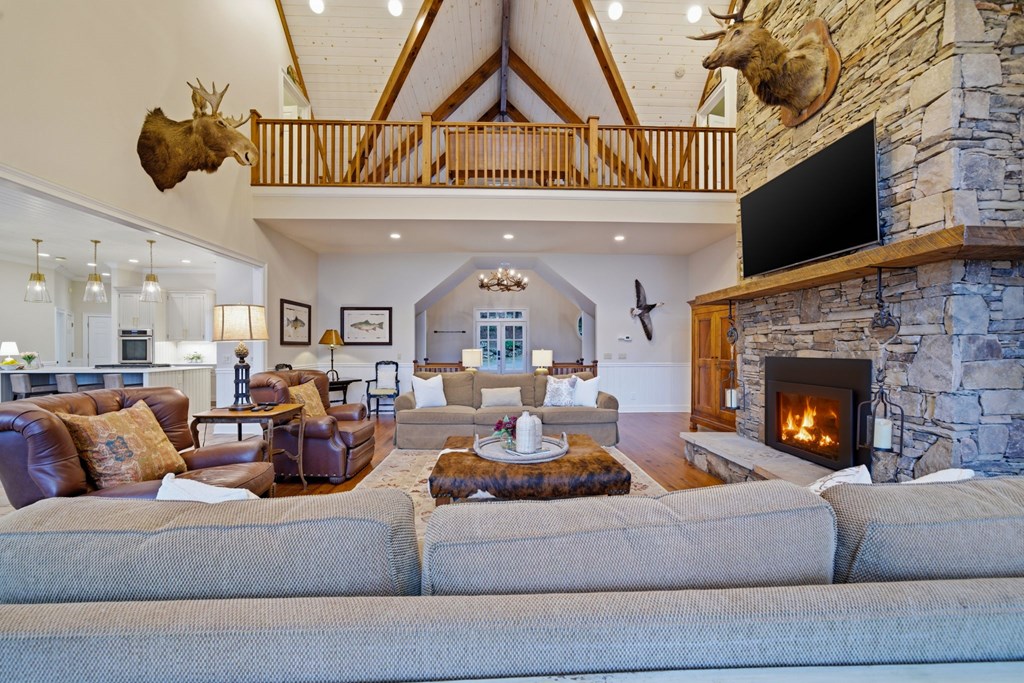 790 Star Creek Drive