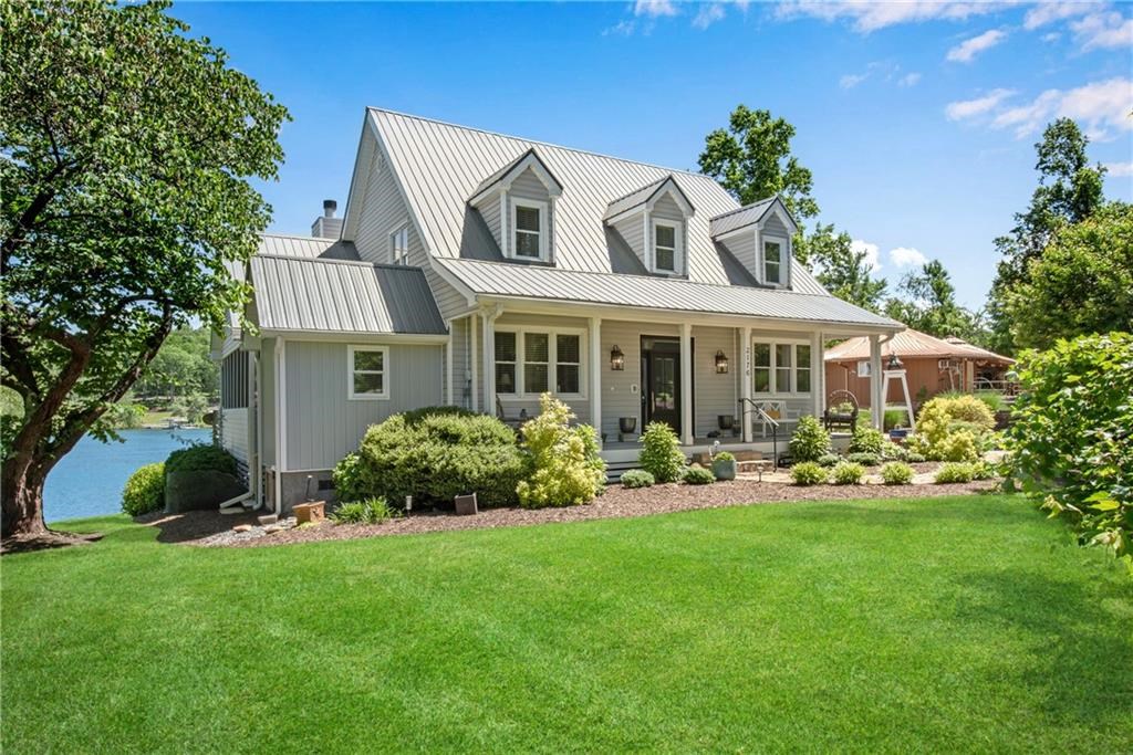 2176 Pine Lake Road