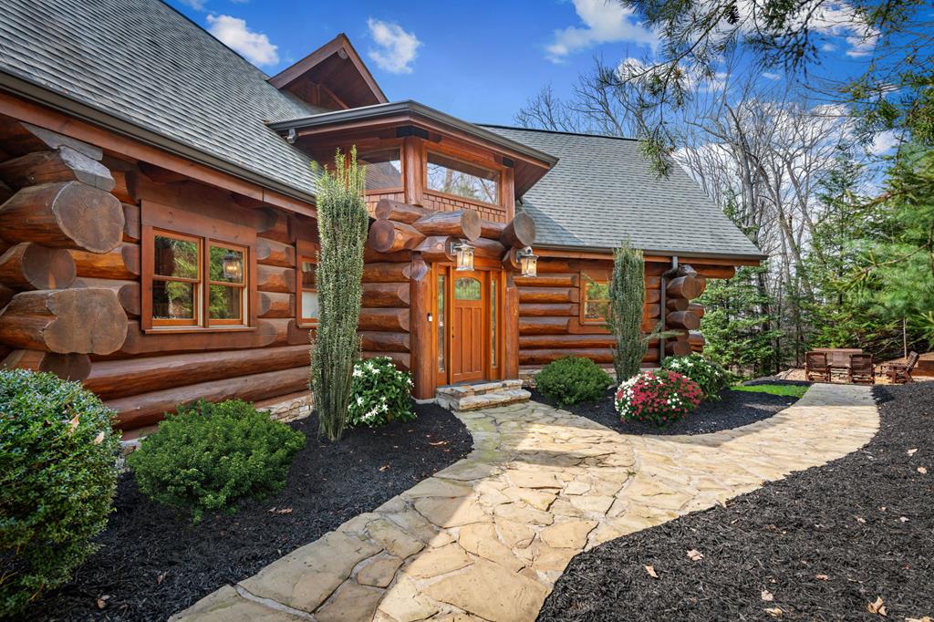 602 Overlook Drive