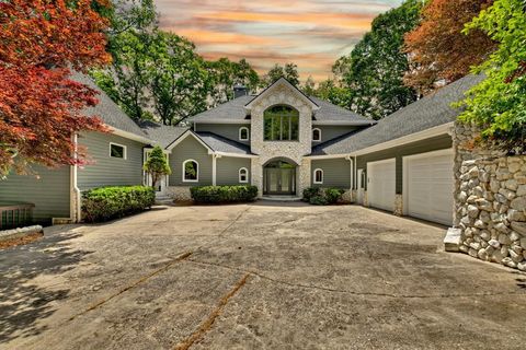 A home in Mccaysville