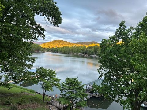 398 Hidden Cove Lane Hayesville NC 28904