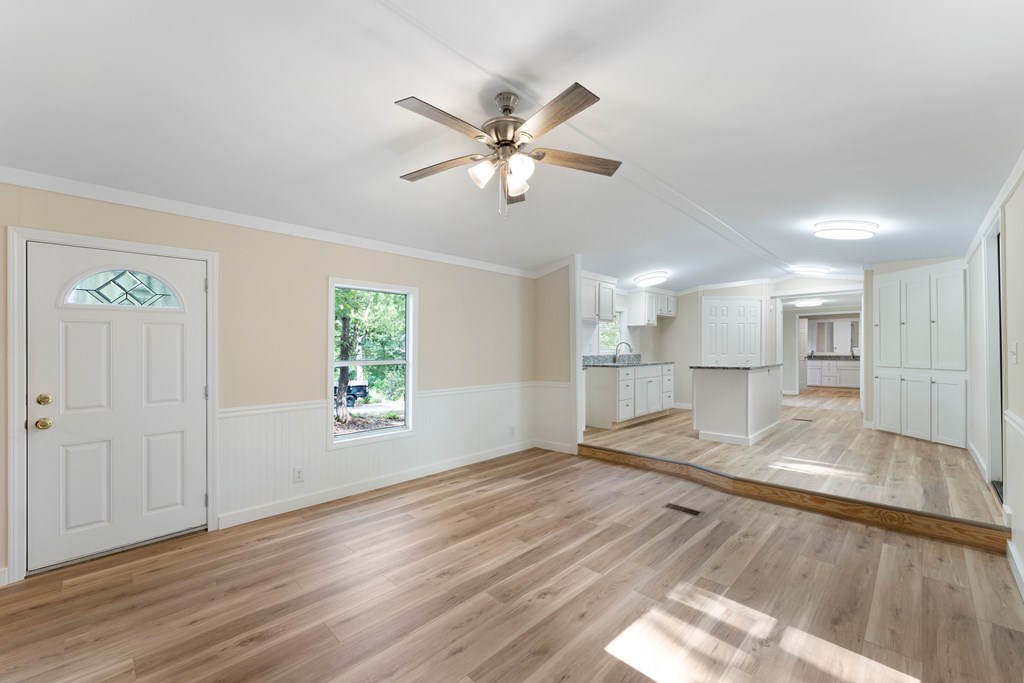 385 Lakeside Park Drive