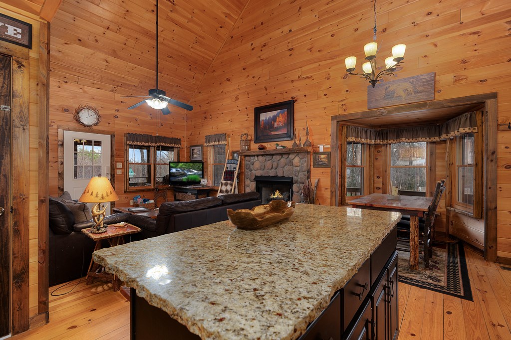 215 Brookhaven Trail