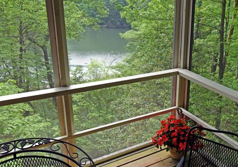 66 Pine Ridge Court Ellijay GA 30536