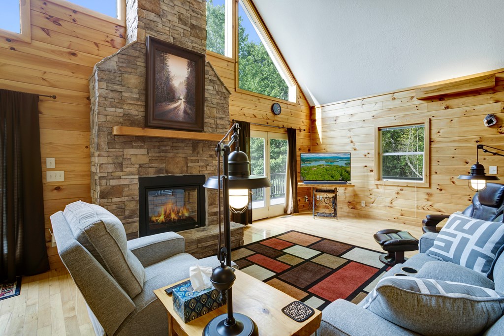 220 Cold Branch Lane