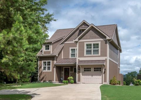 903 Elf School Road Hayesville NC 28904