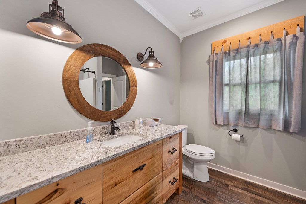 Talking Rock, Georgia, 30175, United States, 3 Bedrooms Bedrooms, ,2 BathroomsBathrooms,Residential,Active,2043420