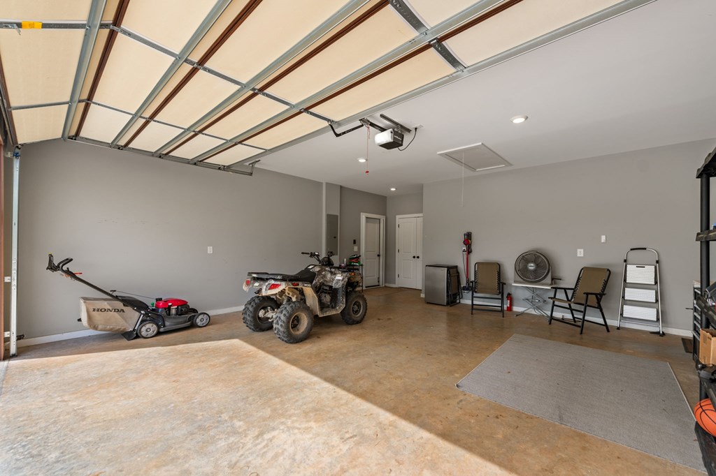 Talking Rock, Georgia, 30175, United States, 3 Bedrooms Bedrooms, ,2 BathroomsBathrooms,Residential,Active,2043420