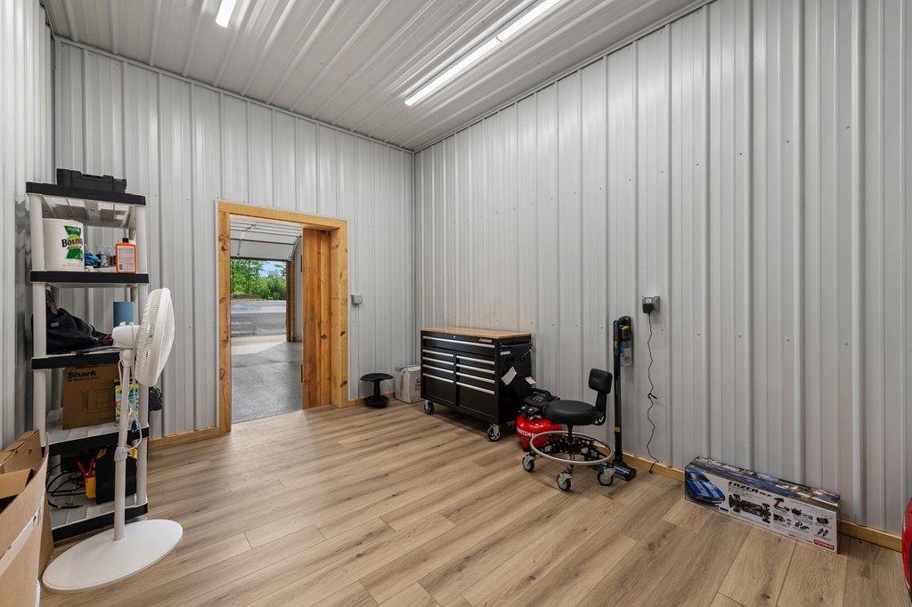 Talking Rock, Georgia, 30175, United States, 3 Bedrooms Bedrooms, ,2 BathroomsBathrooms,Residential,Active,2043420