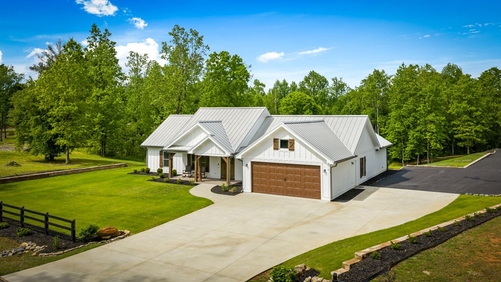 Talking Rock, Georgia, 30175, United States, 3 Bedrooms Bedrooms, ,2 BathroomsBathrooms,Residential,Active,2043420