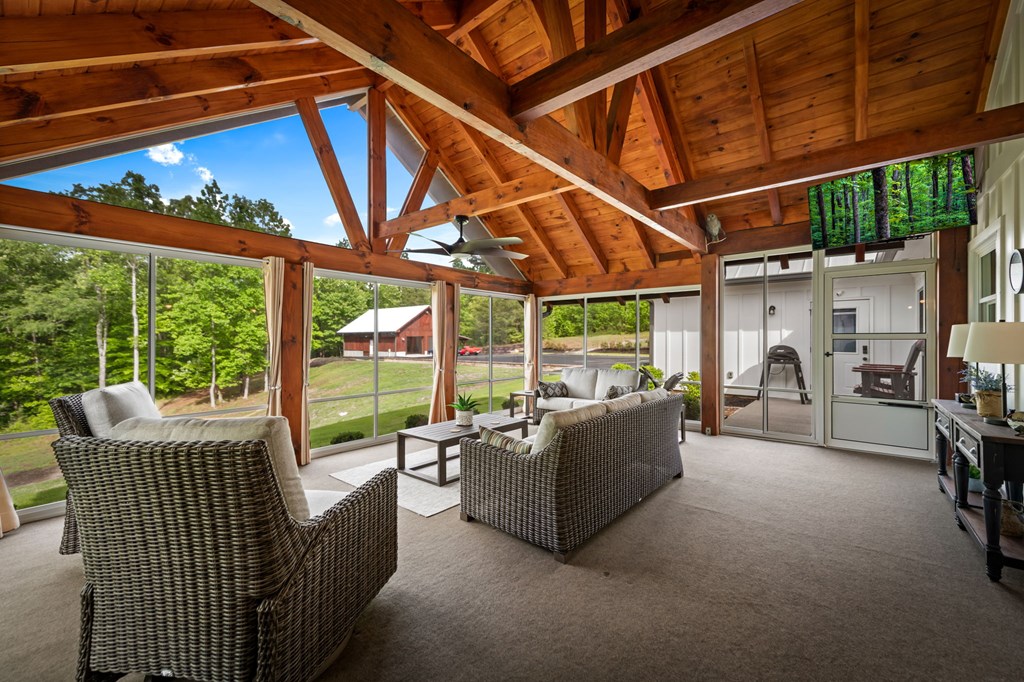 Talking Rock, Georgia, 30175, United States, 3 Bedrooms Bedrooms, ,2 BathroomsBathrooms,Residential,Active,2043420
