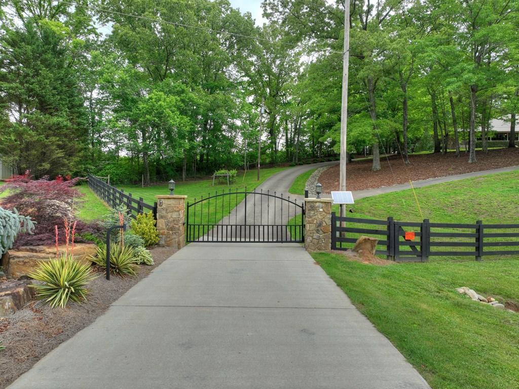 270 Stone Lane
