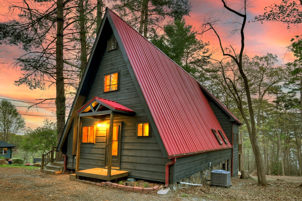 61 Woodstock Drive