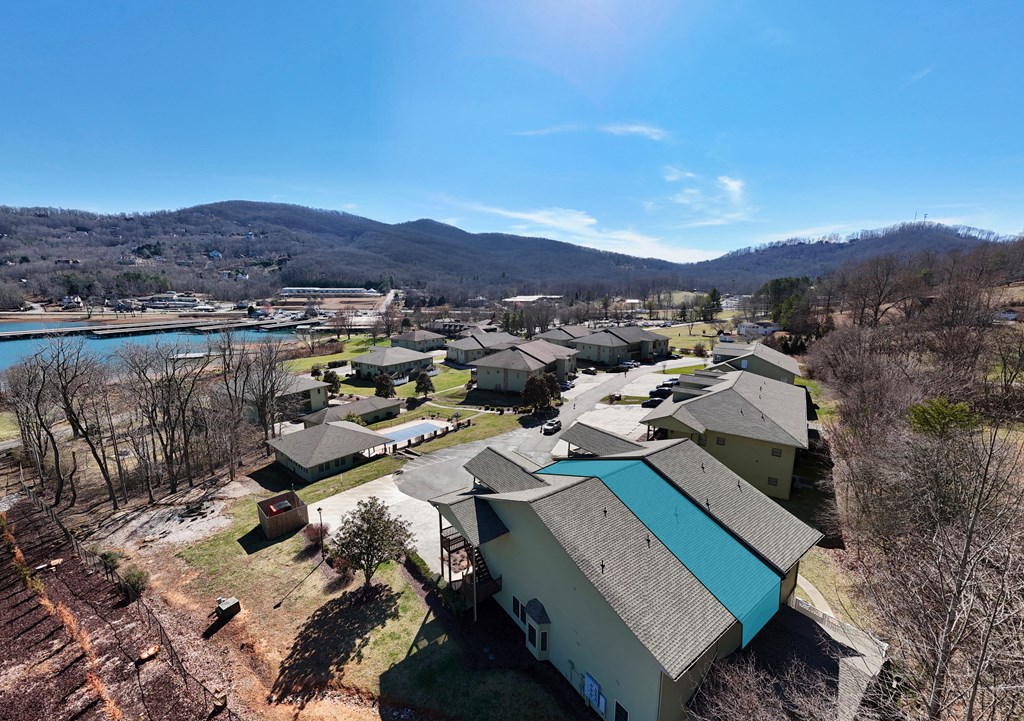 1729 Watercrest Way D