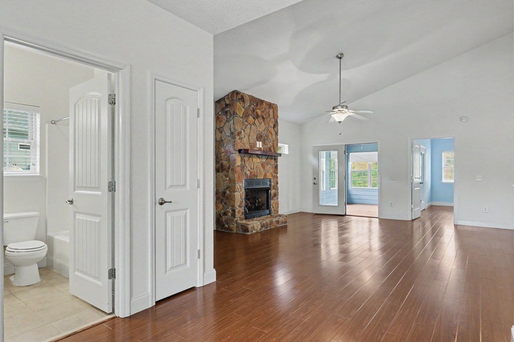 47 Riverwalk Circle