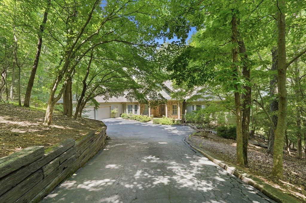 150 Summit Drive