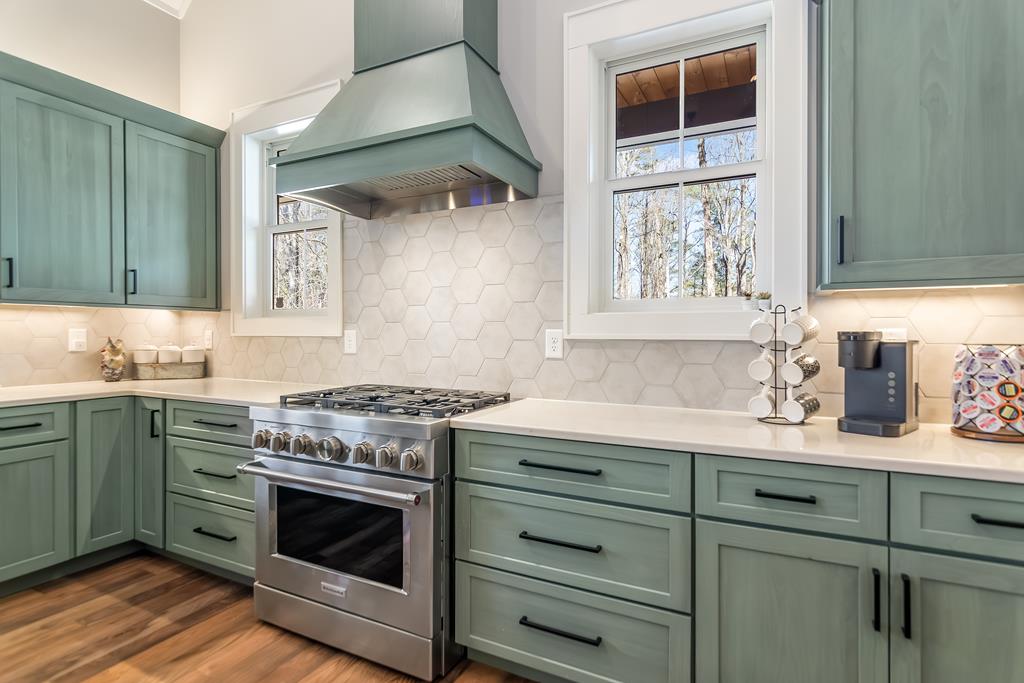 Ellijay, Georgia, 30536, United States, 4 Bedrooms Bedrooms, ,3 BathroomsBathrooms,Residential,Active,2018187