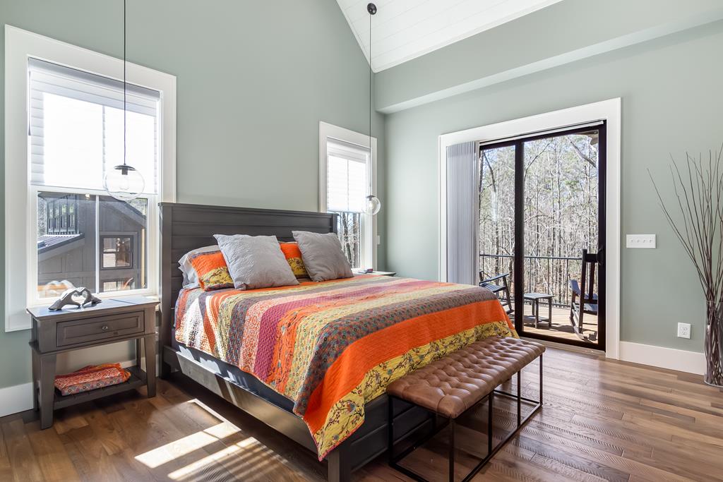 Ellijay, Georgia, 30536, United States, 4 Bedrooms Bedrooms, ,3 BathroomsBathrooms,Residential,Active,2018187