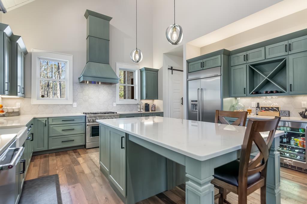 Ellijay, Georgia, 30536, United States, 4 Bedrooms Bedrooms, ,3 BathroomsBathrooms,Residential,Active,2018187