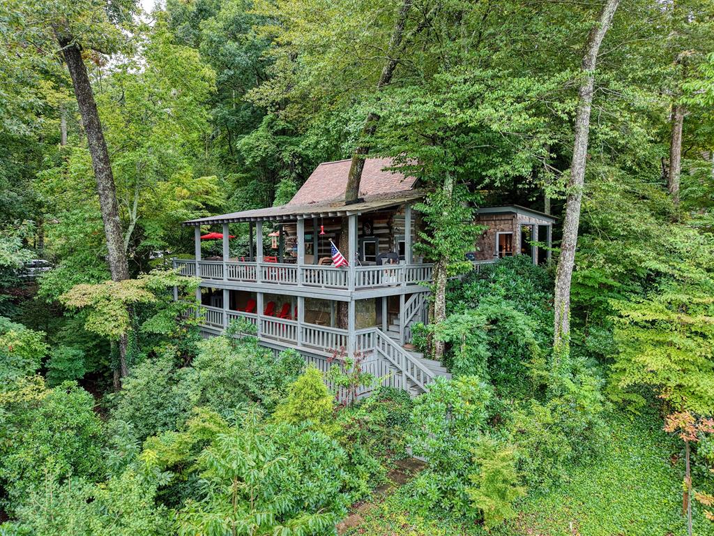 1295 Laurel Lane