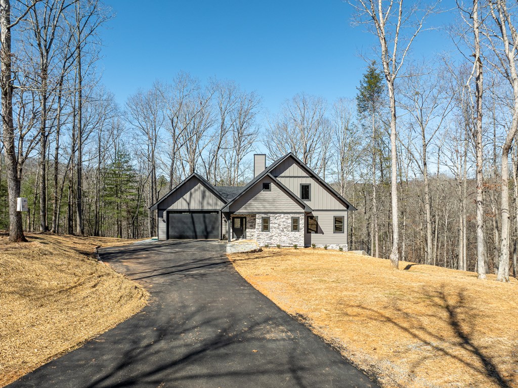 185 Country Road