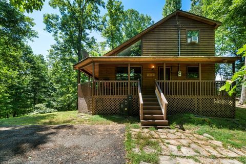 A home in Ellijay