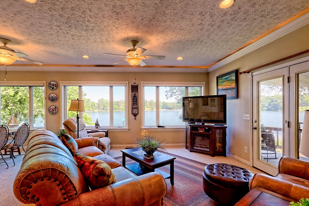 372 Piney Point Road
