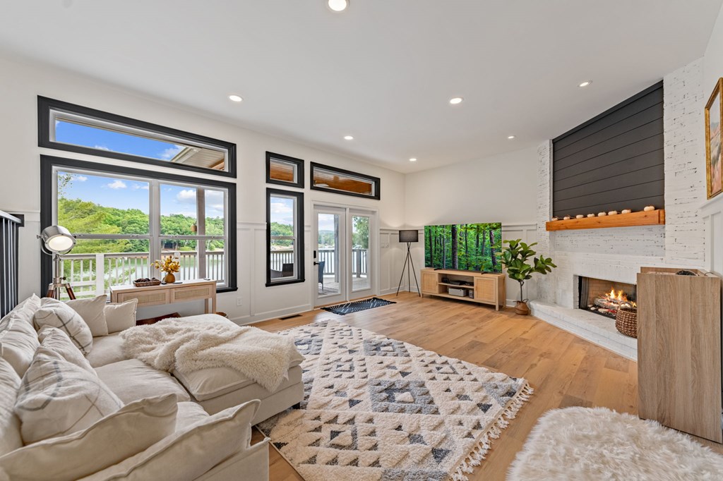 129 Mountain View Lane