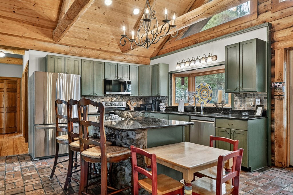 260 Observation Lane