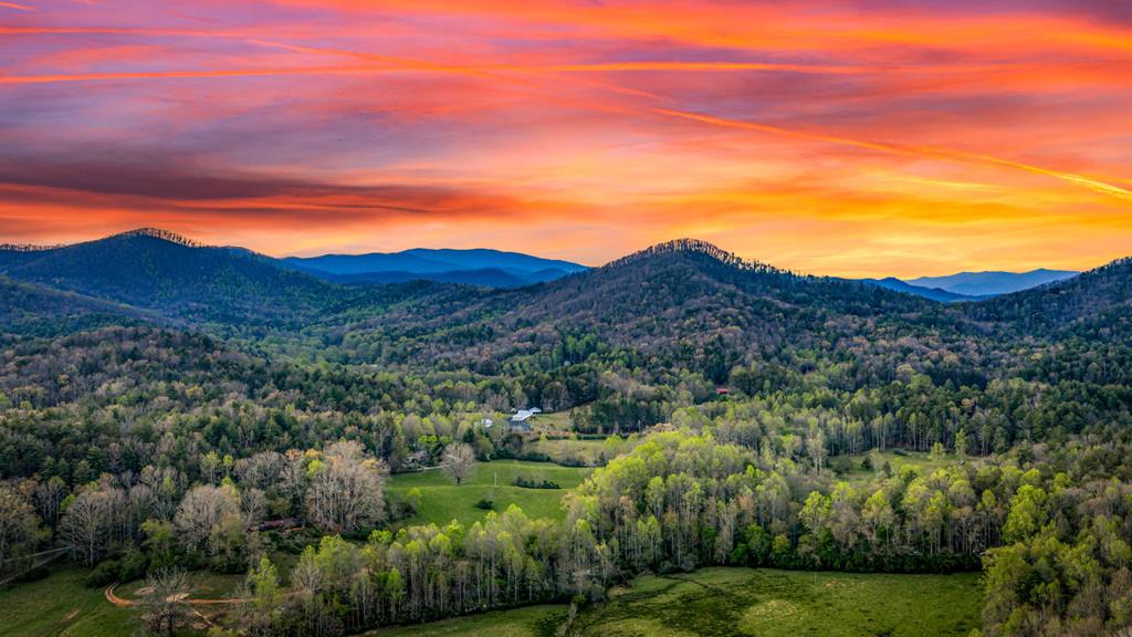 370 High Ridge Road
